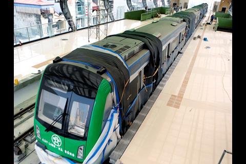 tn_vn-hanoi_metro_line_2A_testing_1.jpg